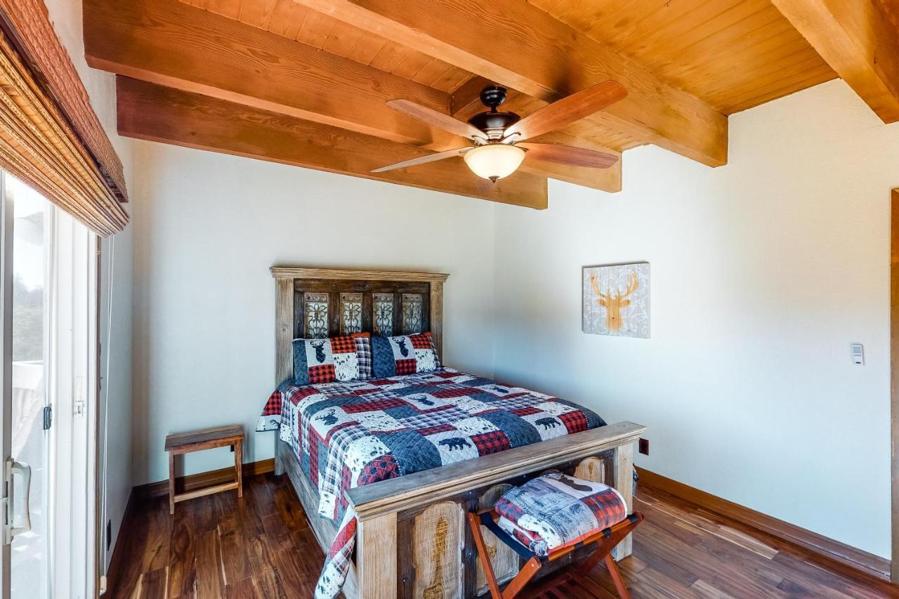 Lake View Magic Crestline Екстер'єр фото