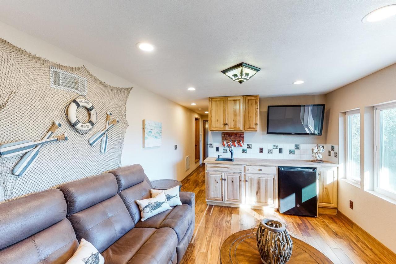 Lake View Magic Crestline Екстер'єр фото
